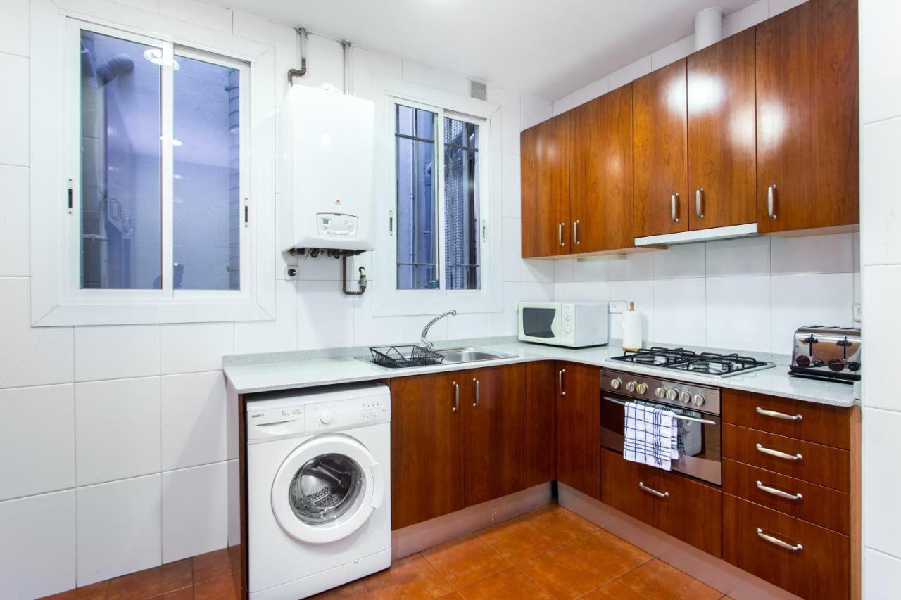 Friendly Rentals Rambla Flower Барселона Екстериор снимка